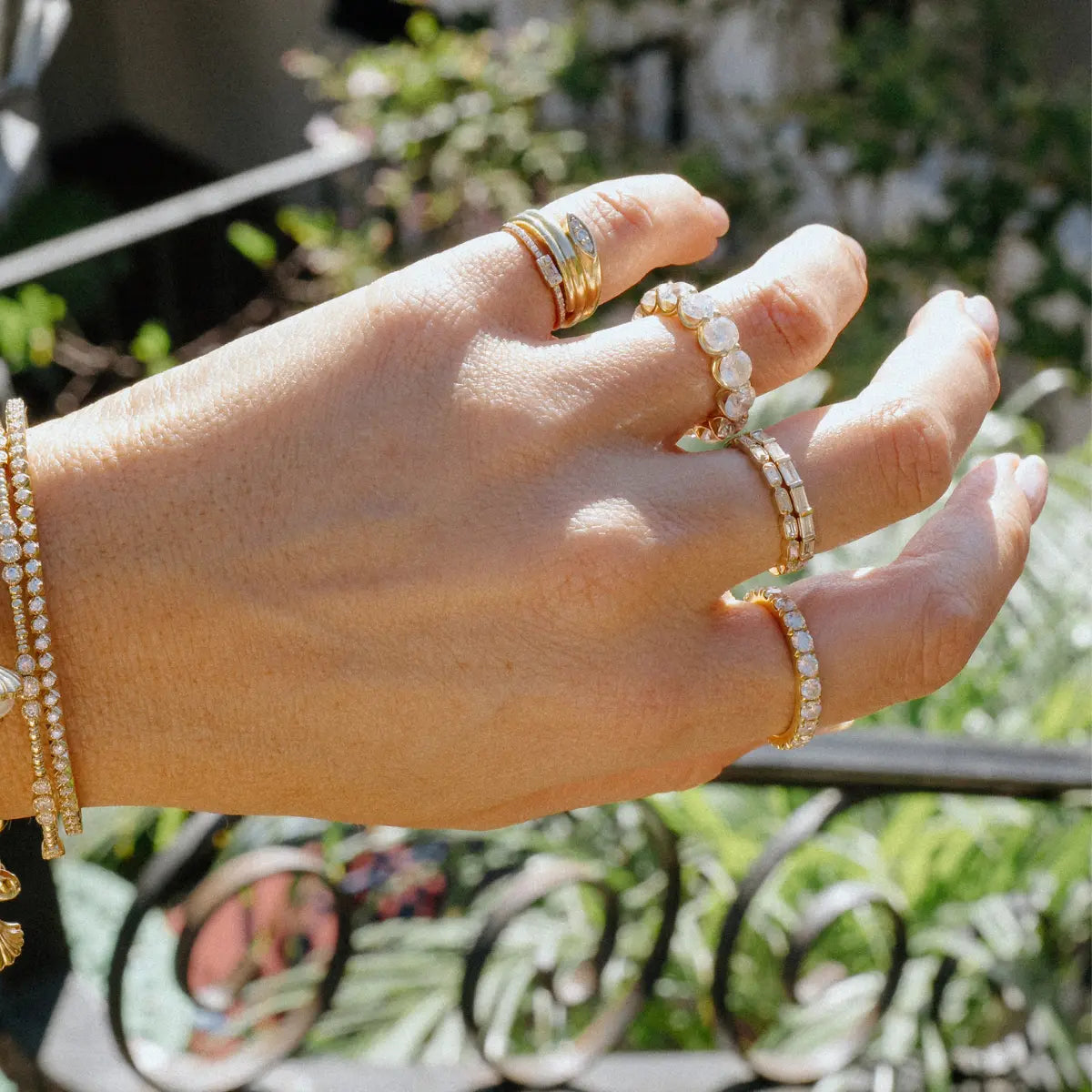 Bezel & Prong Set Baguette Diamond Ring Mama Bijoux Fine Jewelry 14k yellow gold natural diamonds