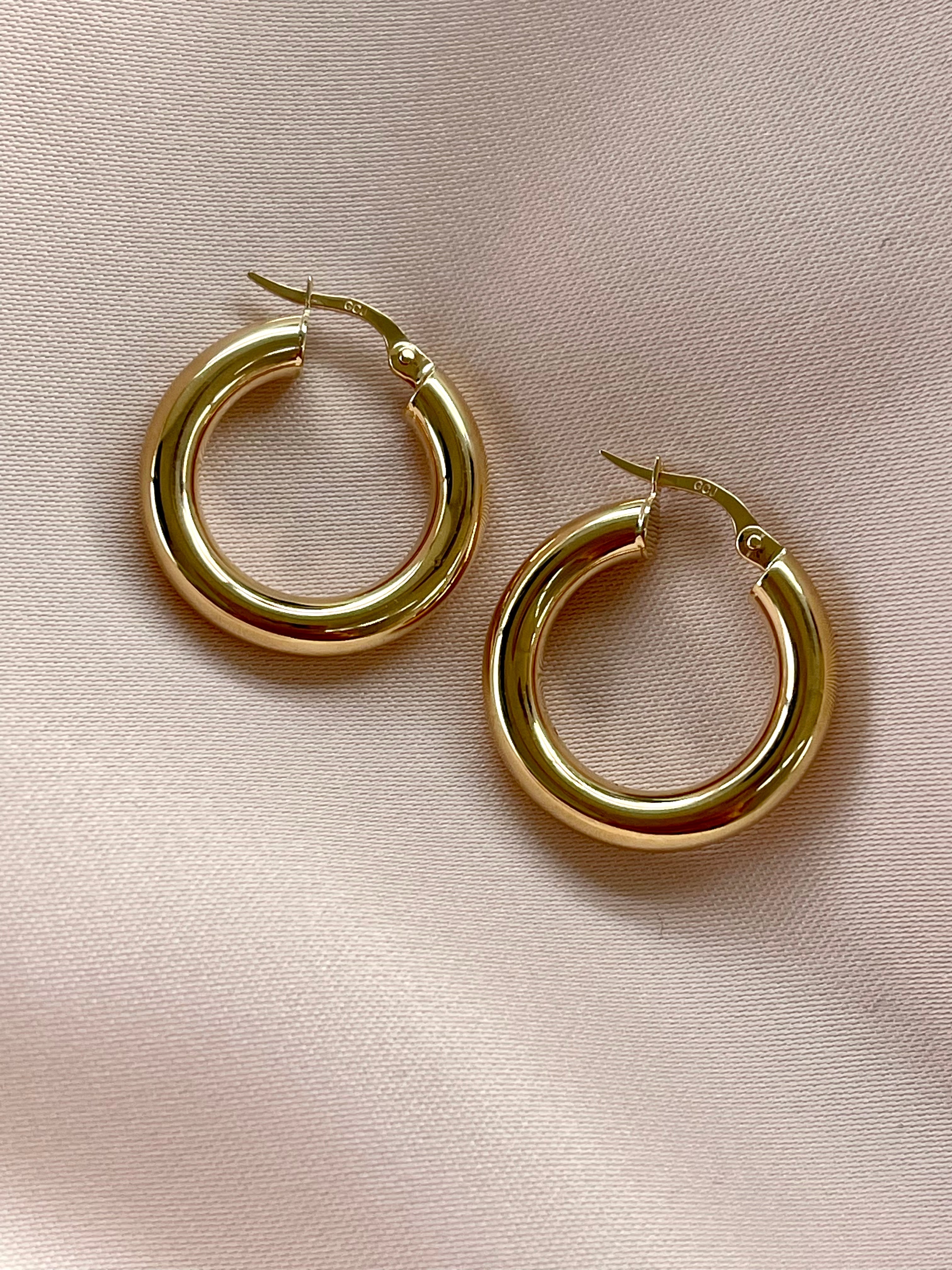 Hailey Toujours Hoops — Earrings — Mama Bijoux fine jewelry