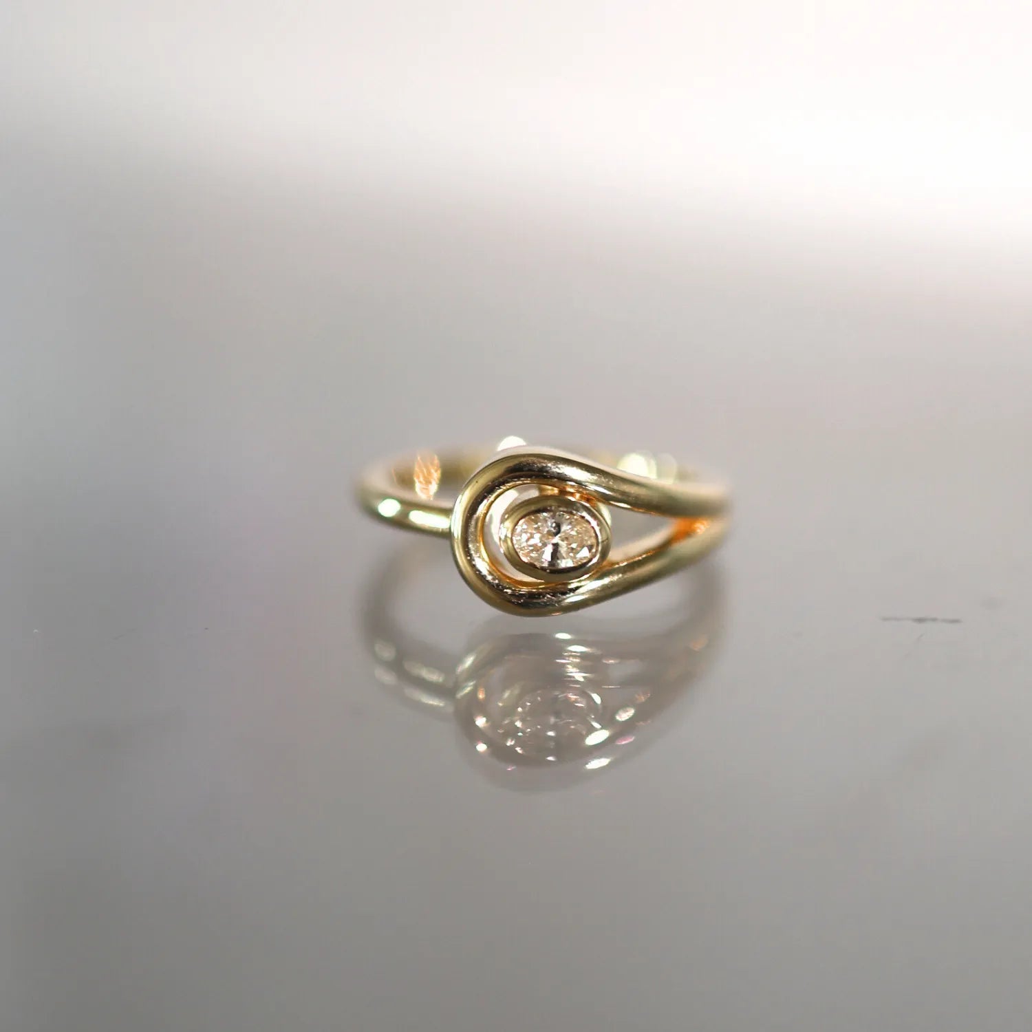 Lasso Oval Diamond Ring-Rings-Mama Bijoux