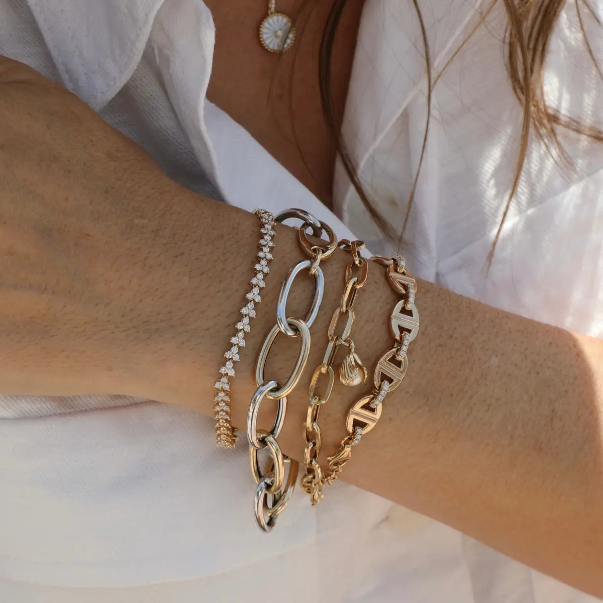Mama Bijoux Fine Jewelry 14k yellow gold natural white diamonds