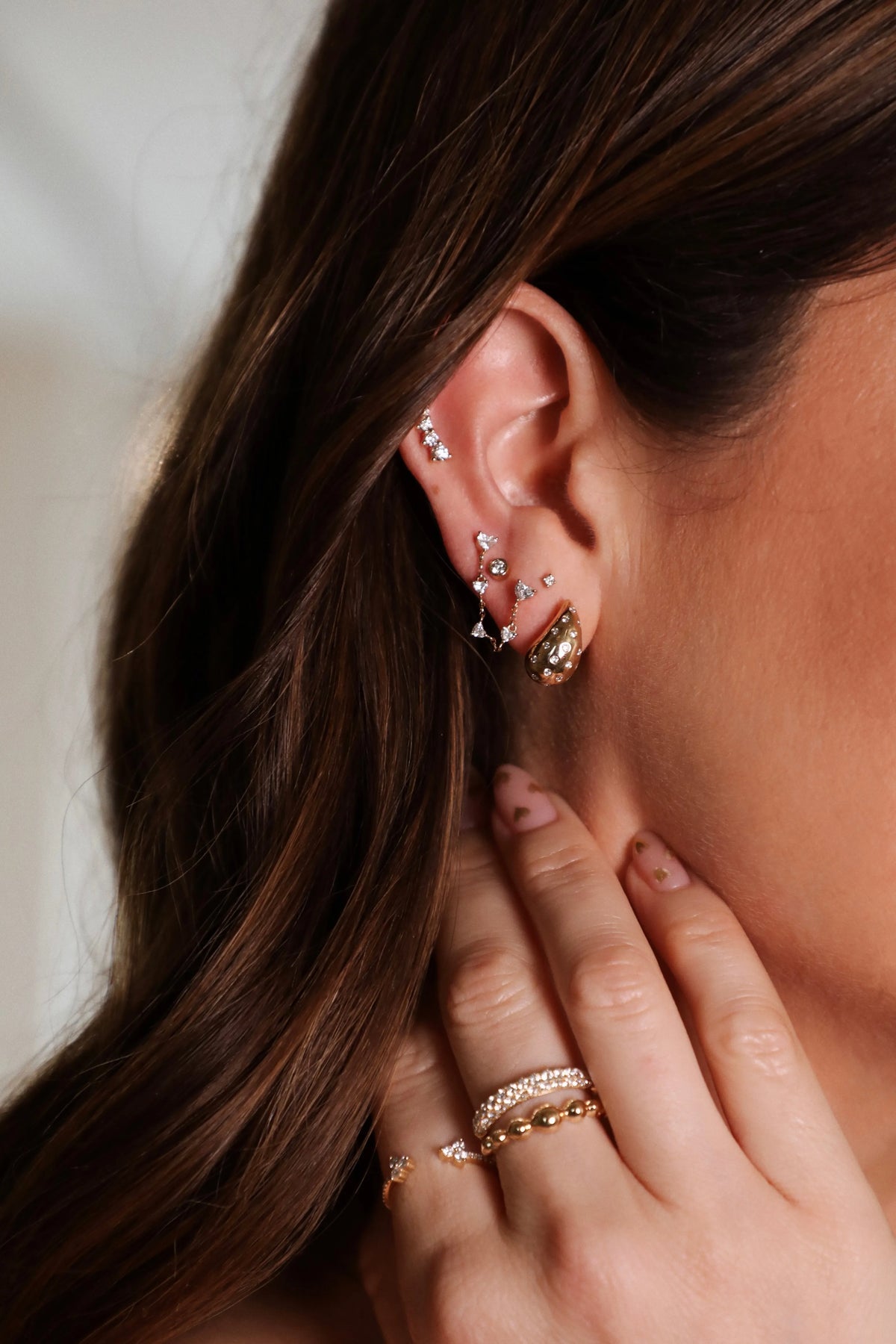 Mini Bezeled Round Diamond Studs — Earrings — Mama Bijoux fine jewelry