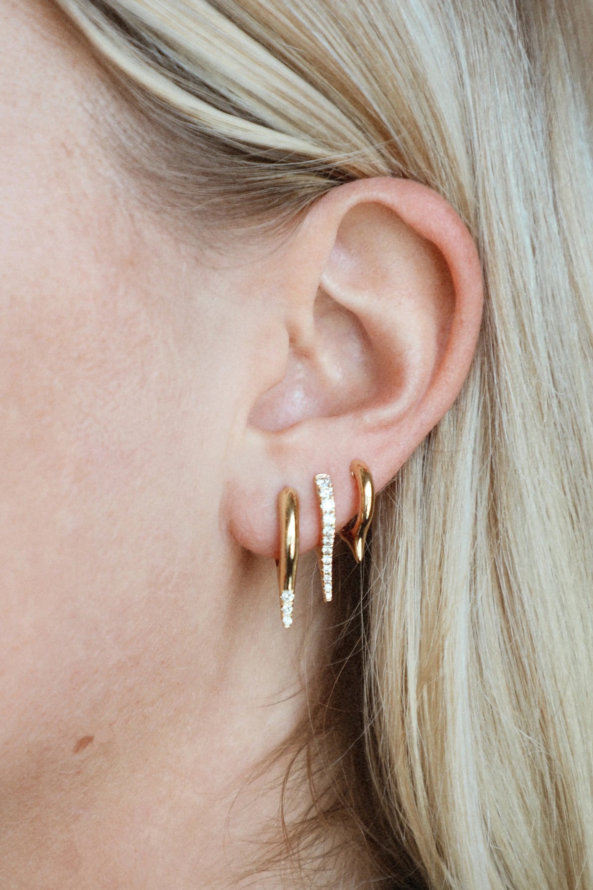 Mini Bijoux Dagger Diamond Huggie Earrings — Earrings — Mama Bijoux fine jewelry