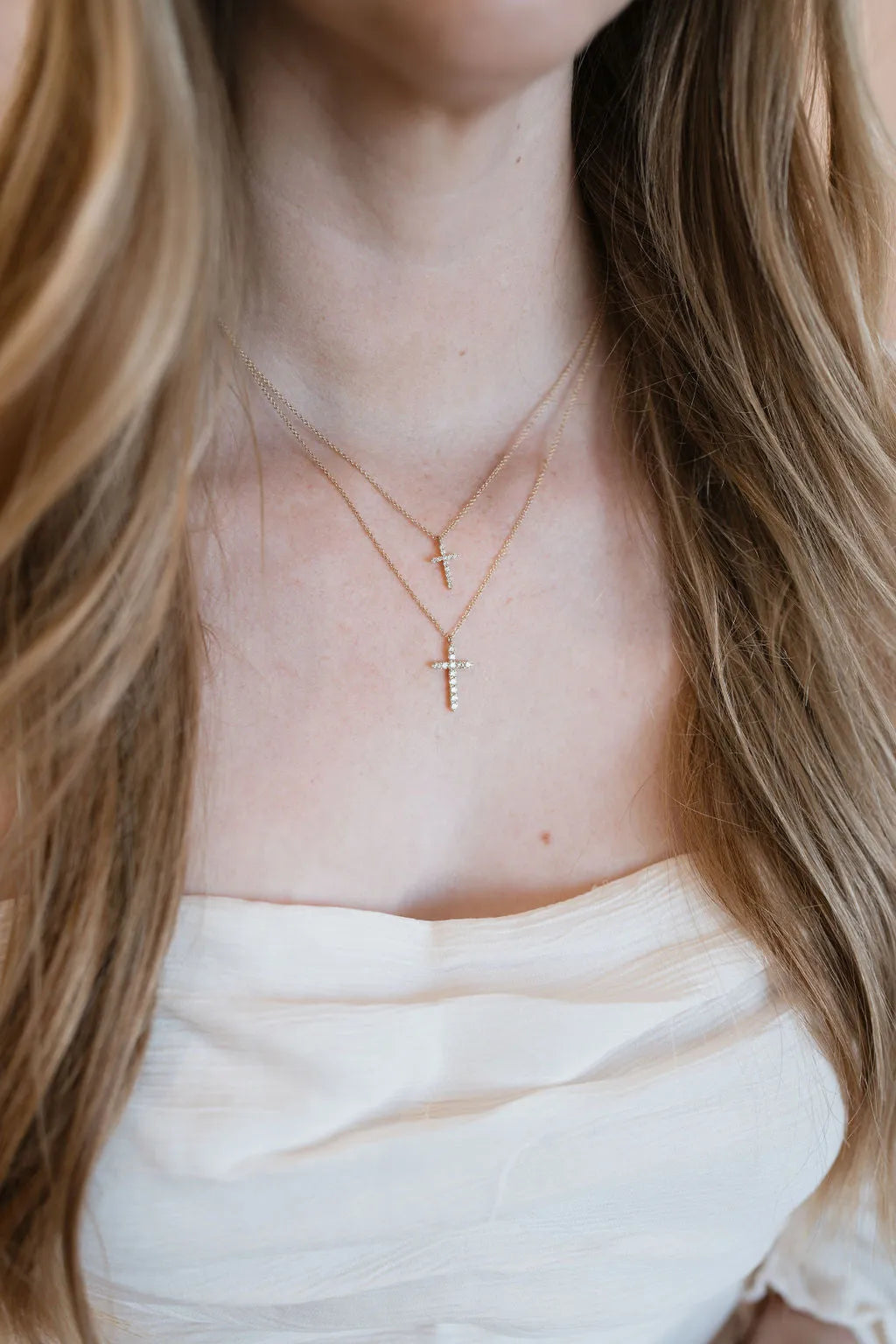 Mini Diamond Cross Necklace — Necklaces — Mama Bijoux fine jewelry
