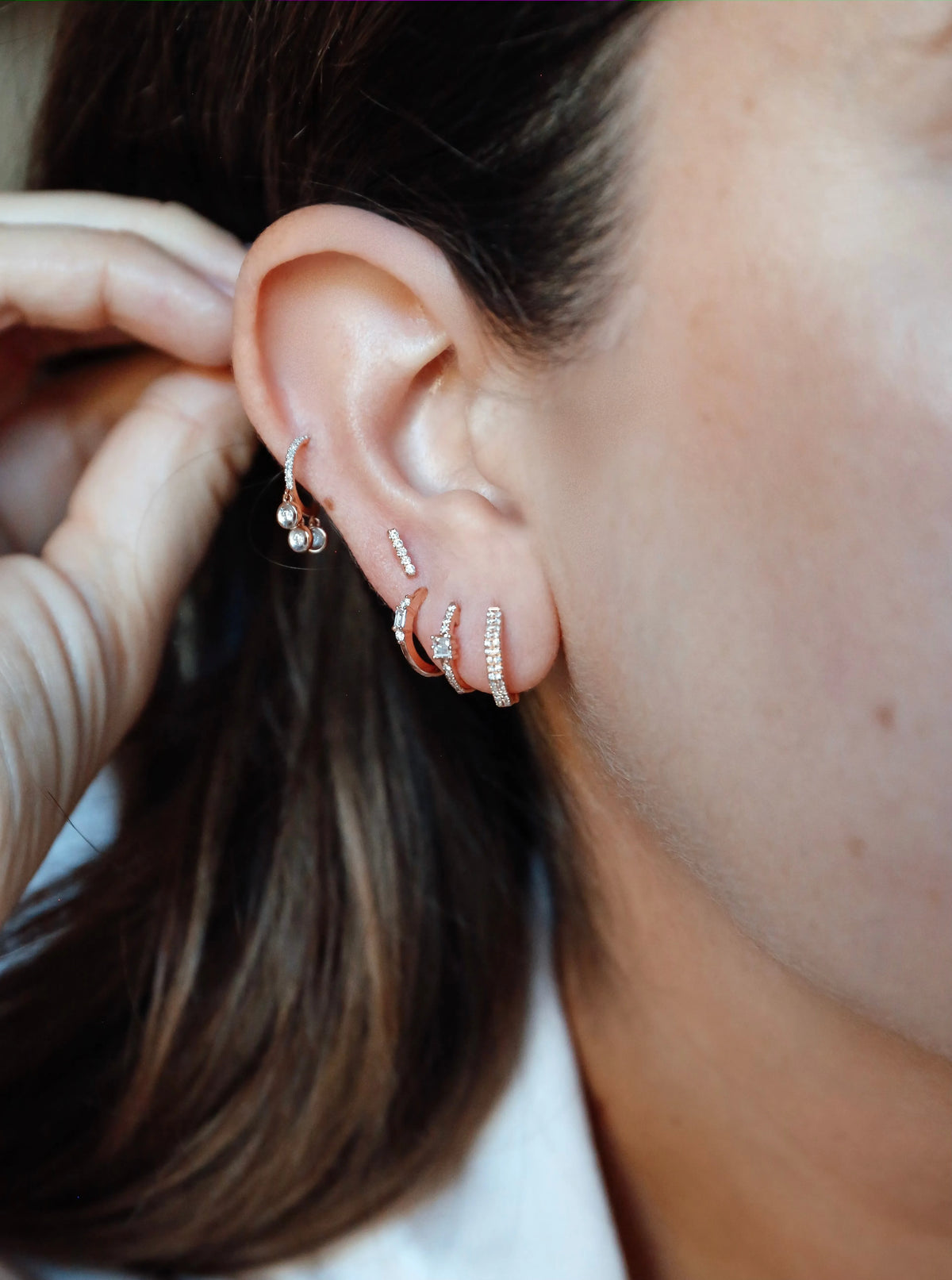 Mini Round Diamond & Baguette Huggies — Earrings — Mama Bijoux fine jewelry
