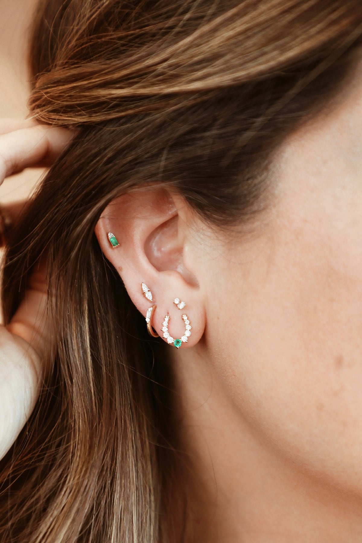 Mini Round Diamond & Baguette Huggies — Earrings — Mama Bijoux fine jewelry