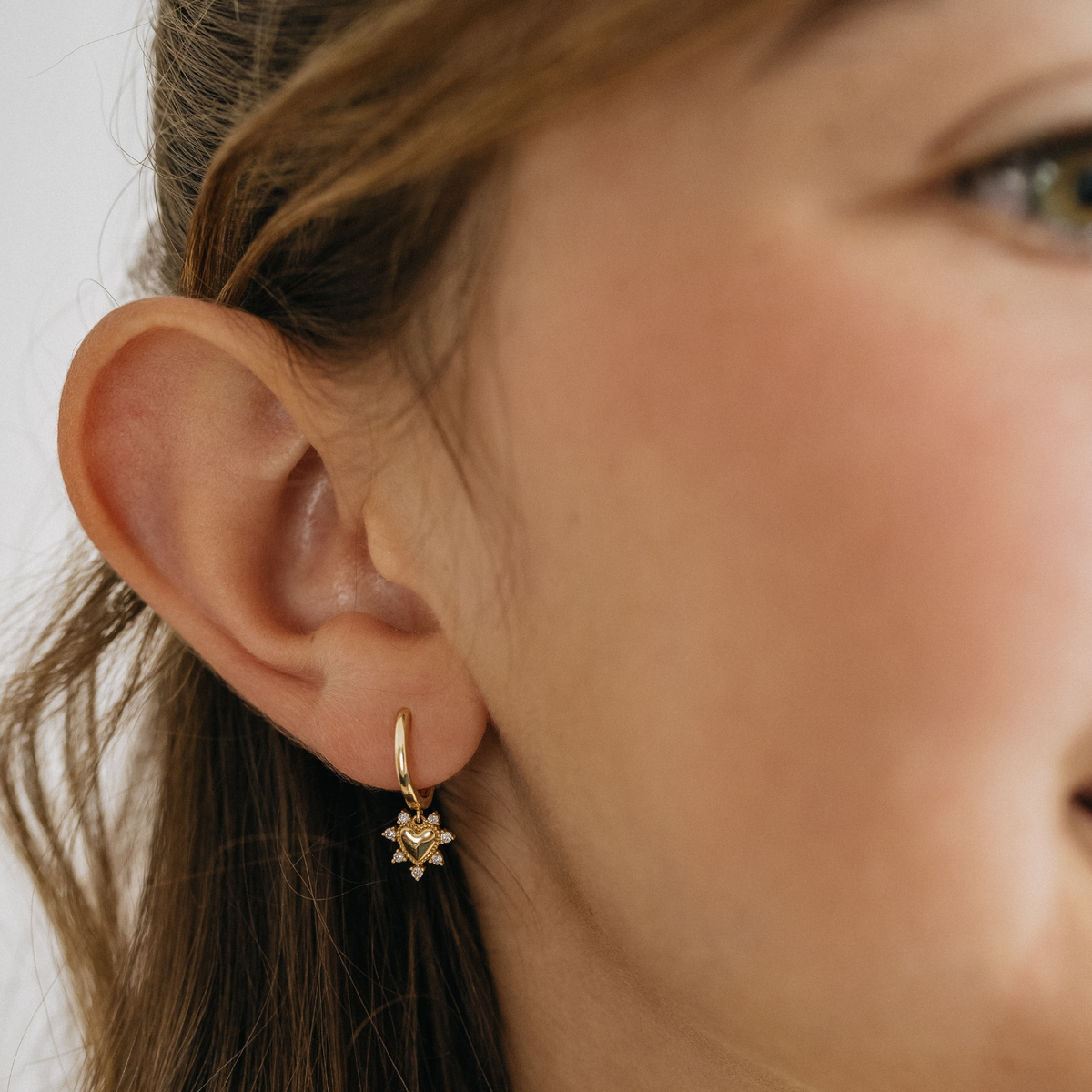 Fine jewelry for kids 14k yellow gold diamond heart charm hoop earrings dainty gold earrings meaningful jewelry gift everyday fine jewelry Mama Bijoux Costa Mesa