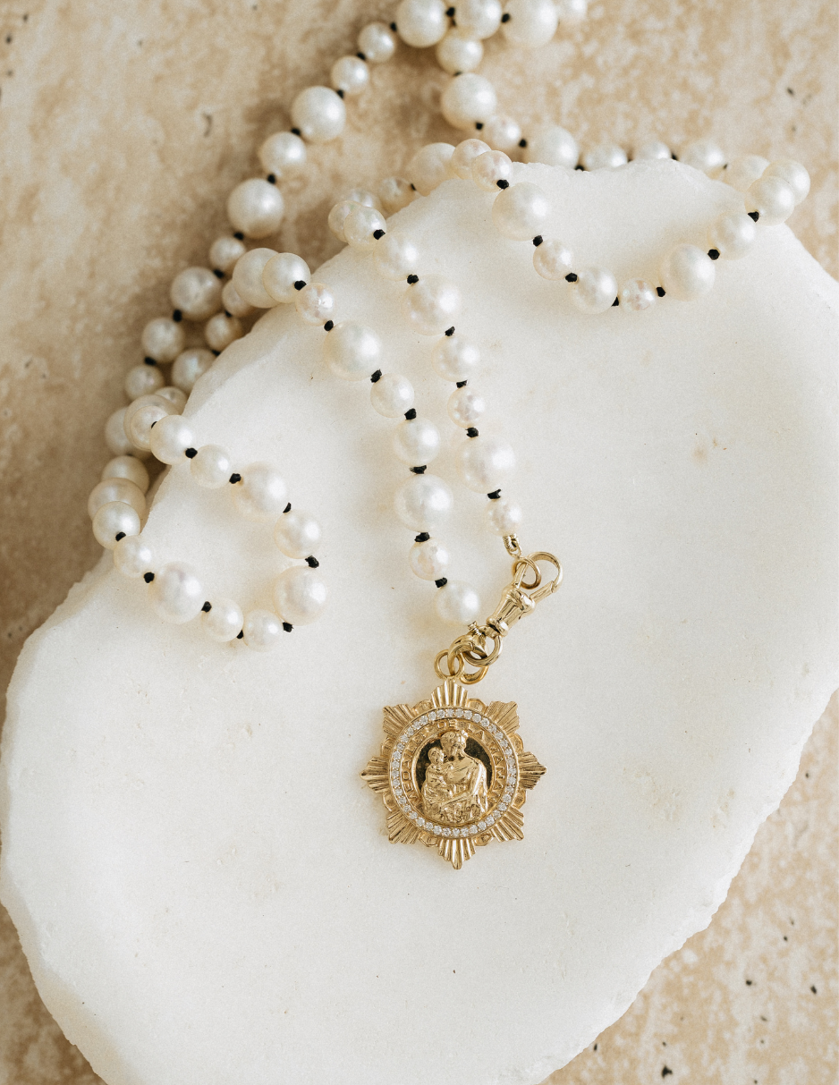 engraved gold medallion pendant pearl necklace Mother's Day gift for mom personalized fine jewelry Mama Bijoux Costa Mesa CA