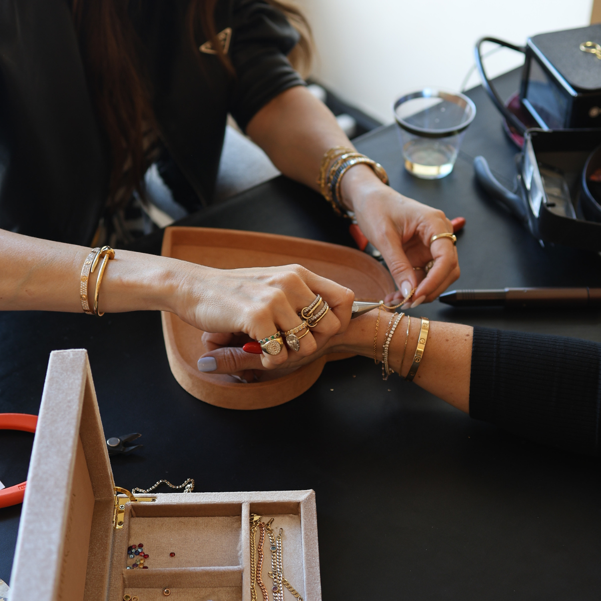 What Is Permanent Jewelry? | Mama Bijoux