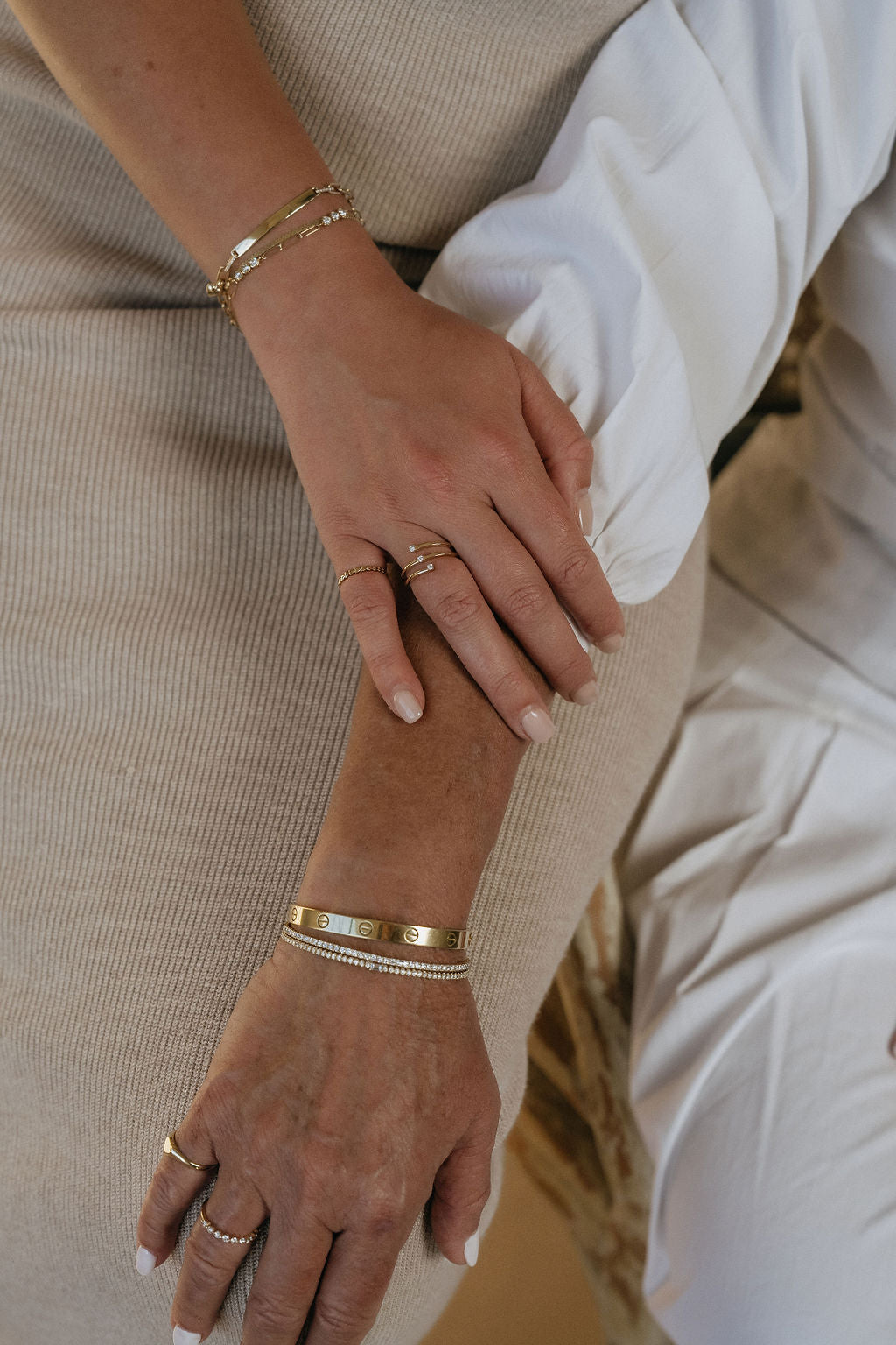 Baguette and Round Diamond Flexible Bangle-Mama Bijoux-[14kgold]-[diamonds]-[heirloom_quality]-MamaBijoux