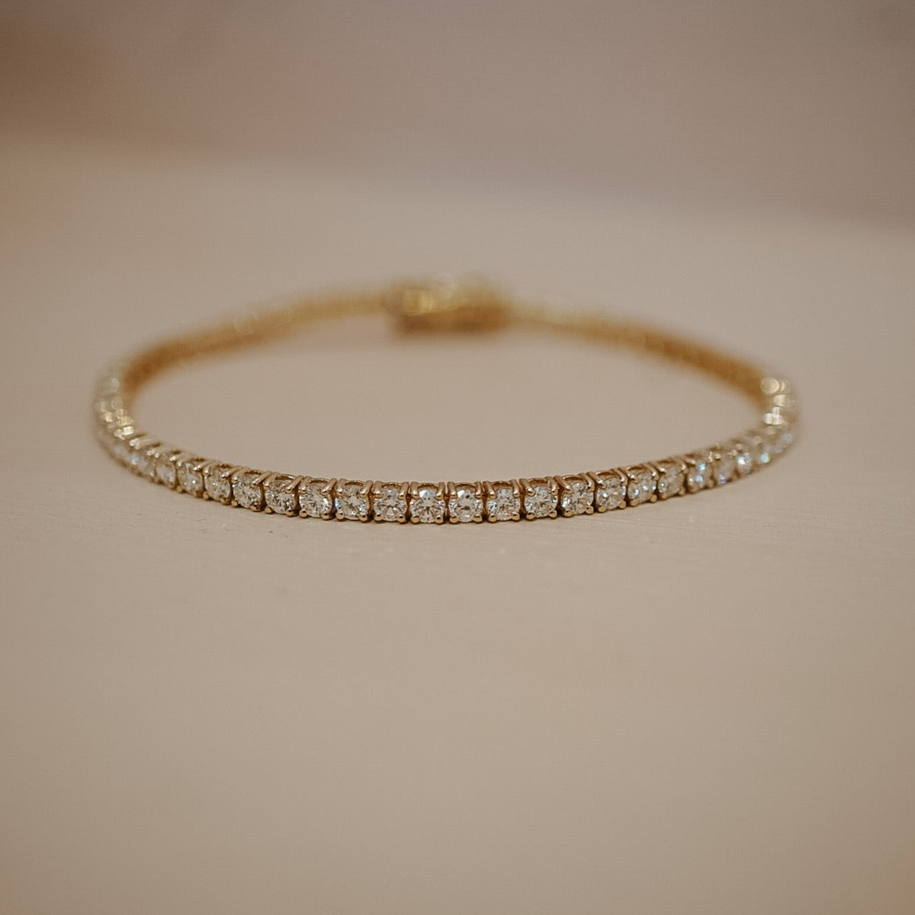 Classique 4 Prong Tennis Bracelet-Bracelets-Mama Bijoux-[14kgold]-[diamonds]-[heirloom_quality]-MamaBijoux