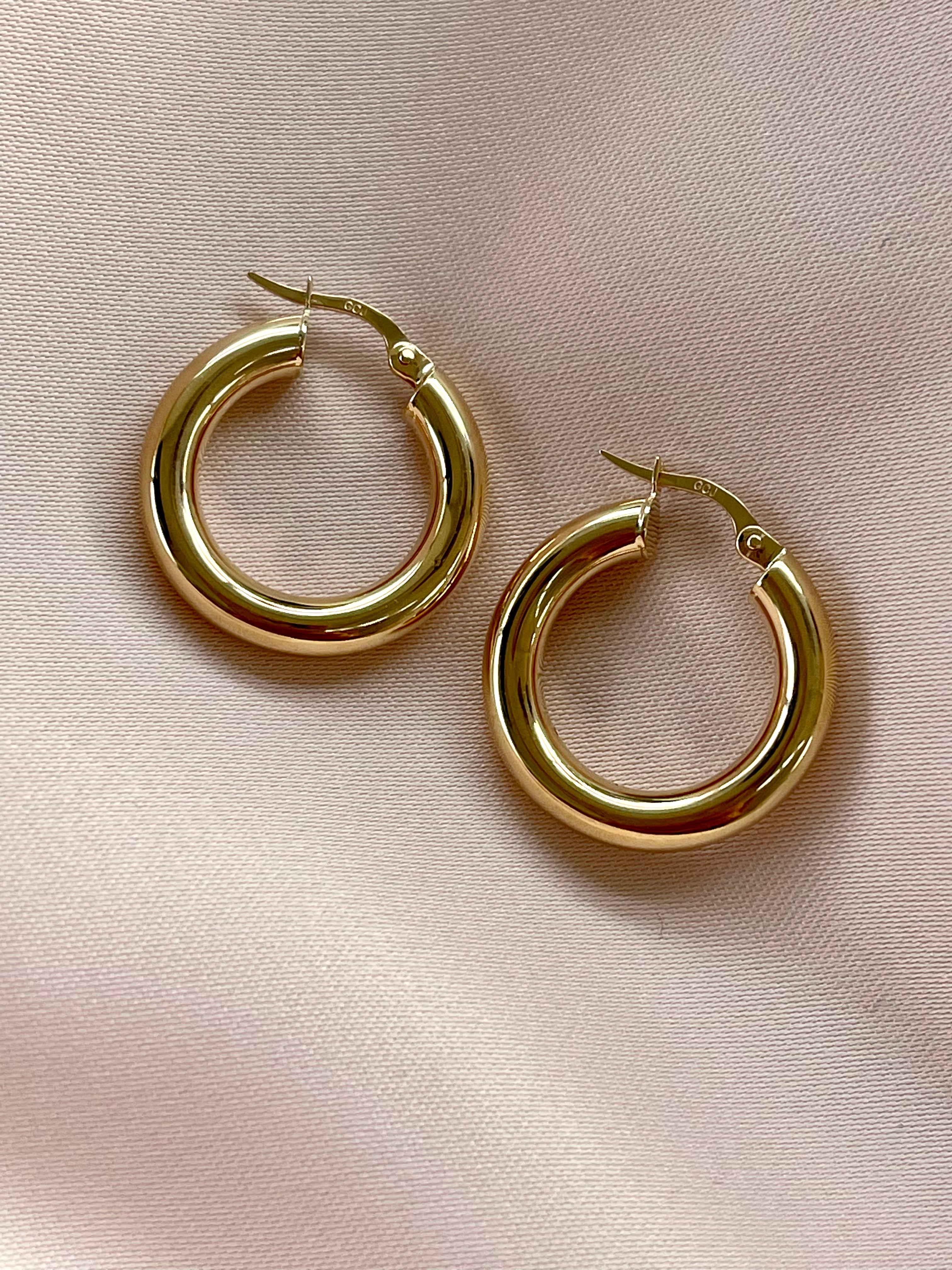 Hailey Toujours Hoops-Earrings-Mama Bijoux-[14kgold]-[diamonds]-[heirloom_quality]-MamaBijoux