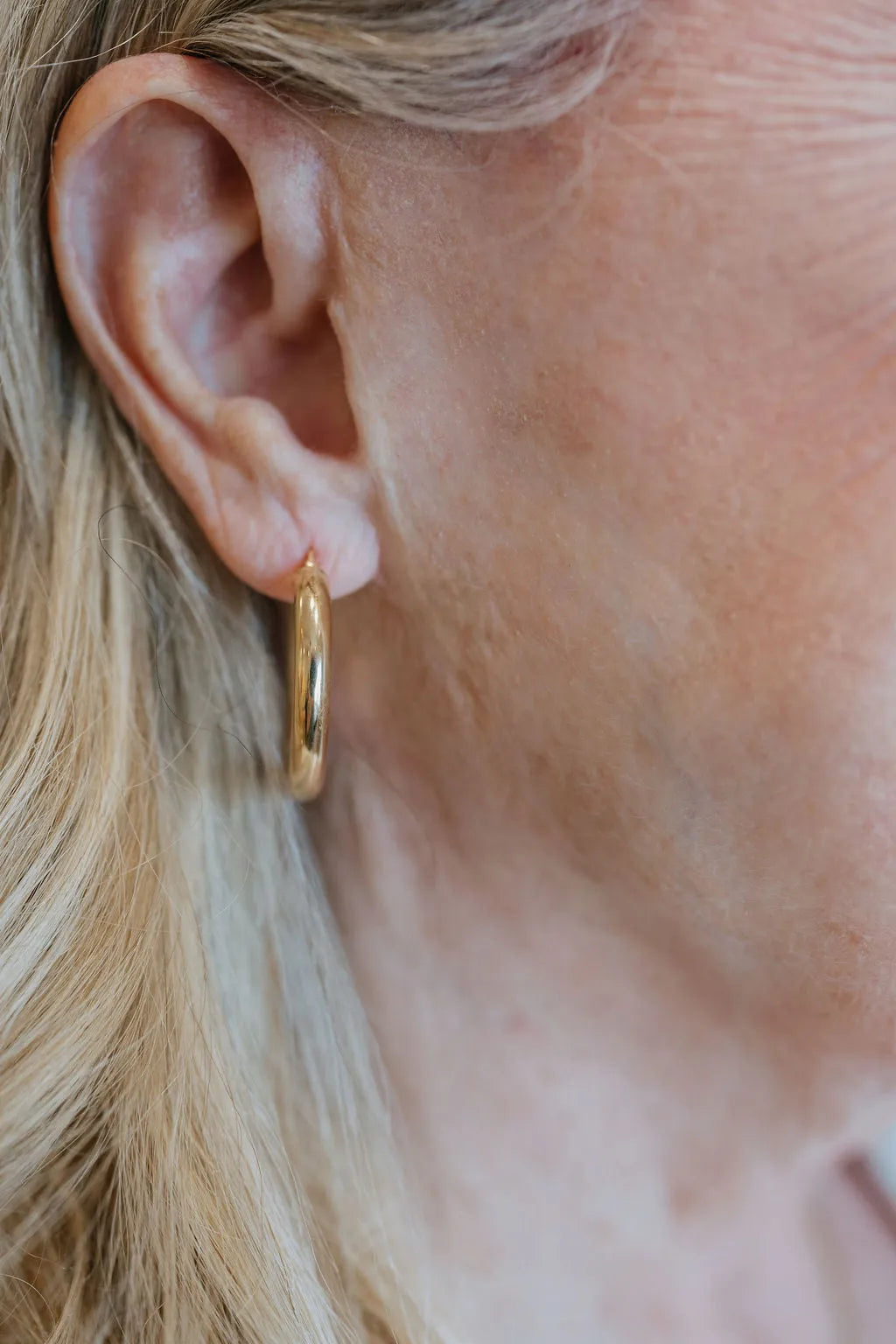 Hailey Toujours Hoops-Earrings-Mama Bijoux-[14kgold]-[diamonds]-[heirloom_quality]-MamaBijoux