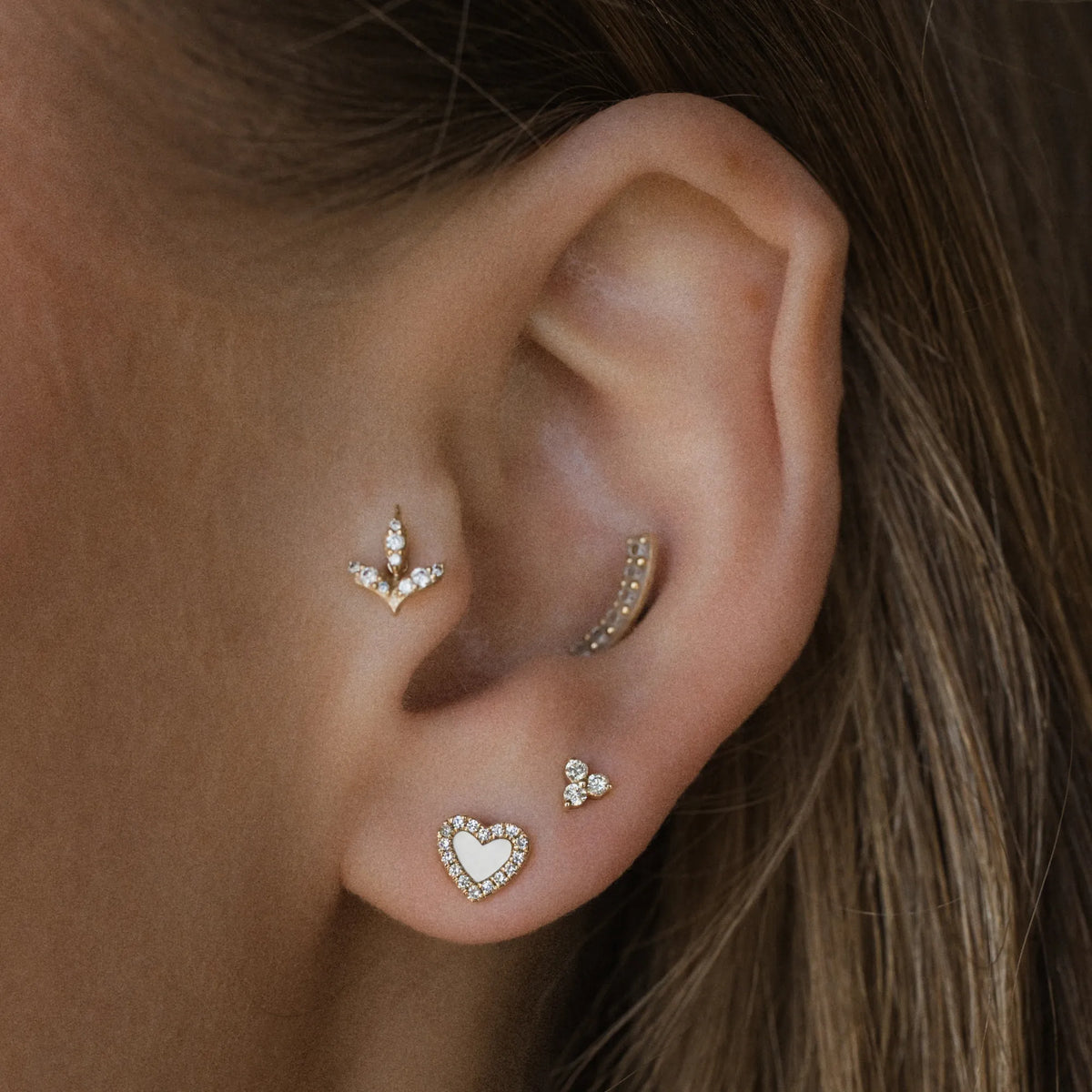14k yellow gold heart stud earrings with mother of pearl and round white diamonds, everyday earrings by Mama Bijoux, Costa Mesa Orange County jewelry