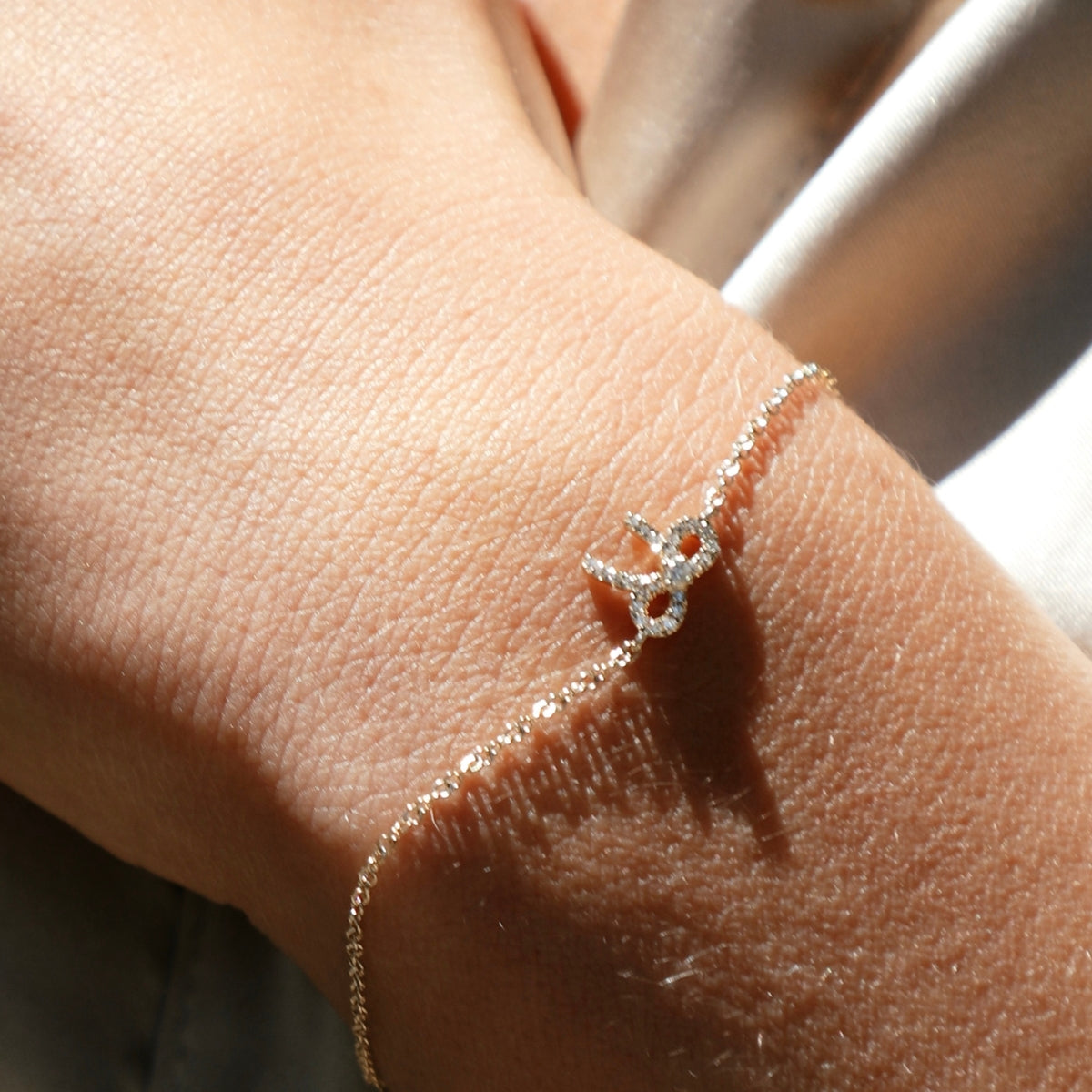 Mini Bow Diamond Pavé Bracelet-Bracelets-Mama Bijoux-[14kgold]-[diamonds]-[heirloom_quality]-MamaBijoux